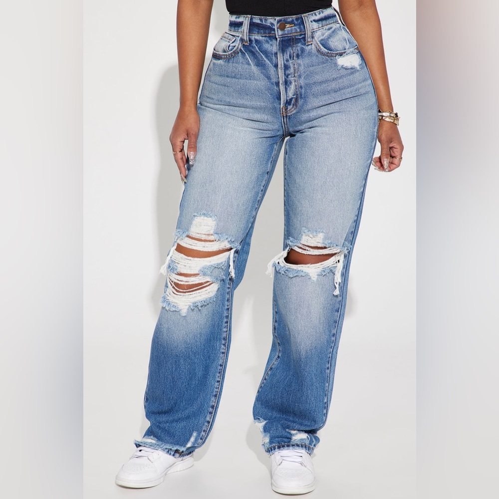 Stylish Blue Distressed Women Jeans